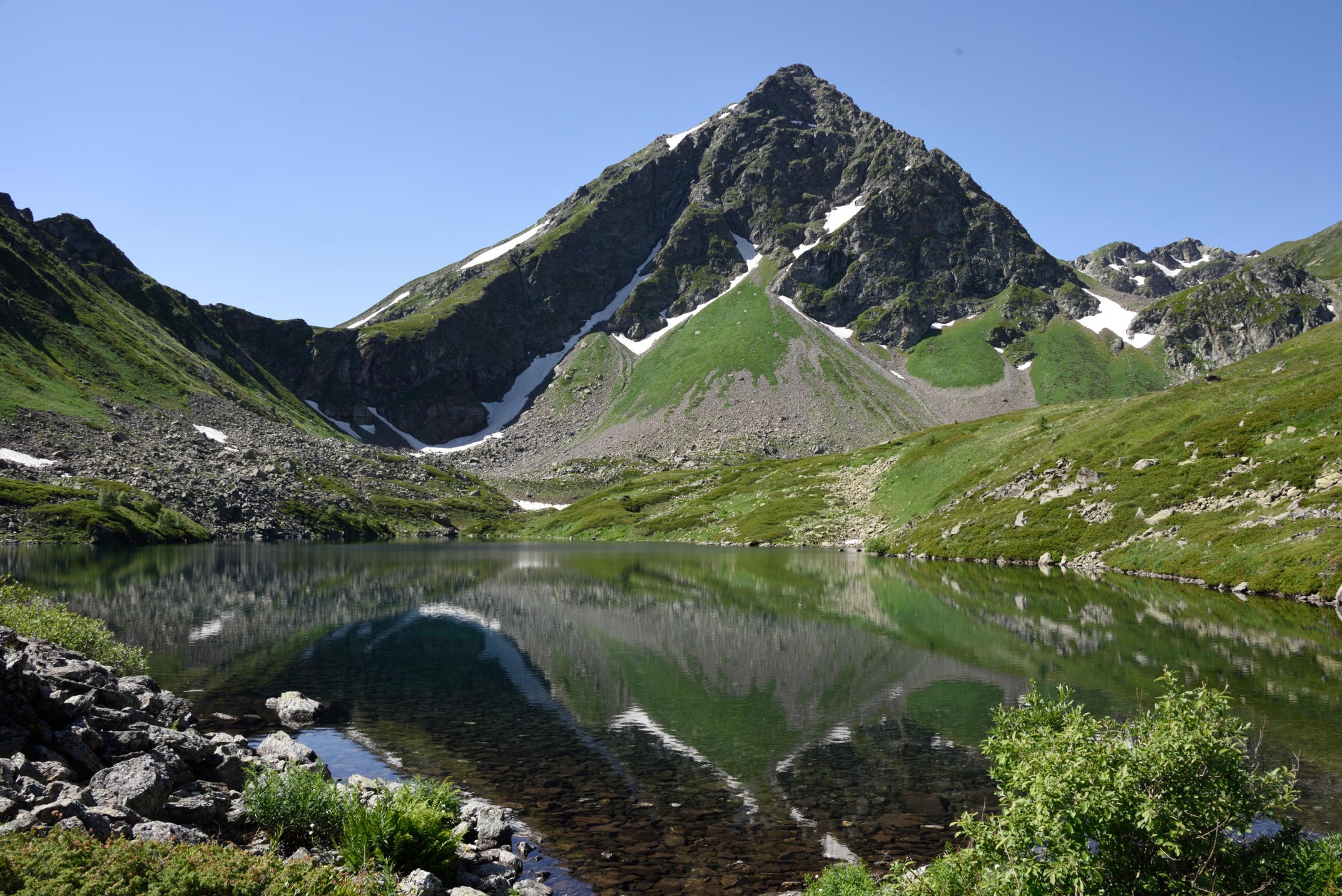 Ducca Lakes